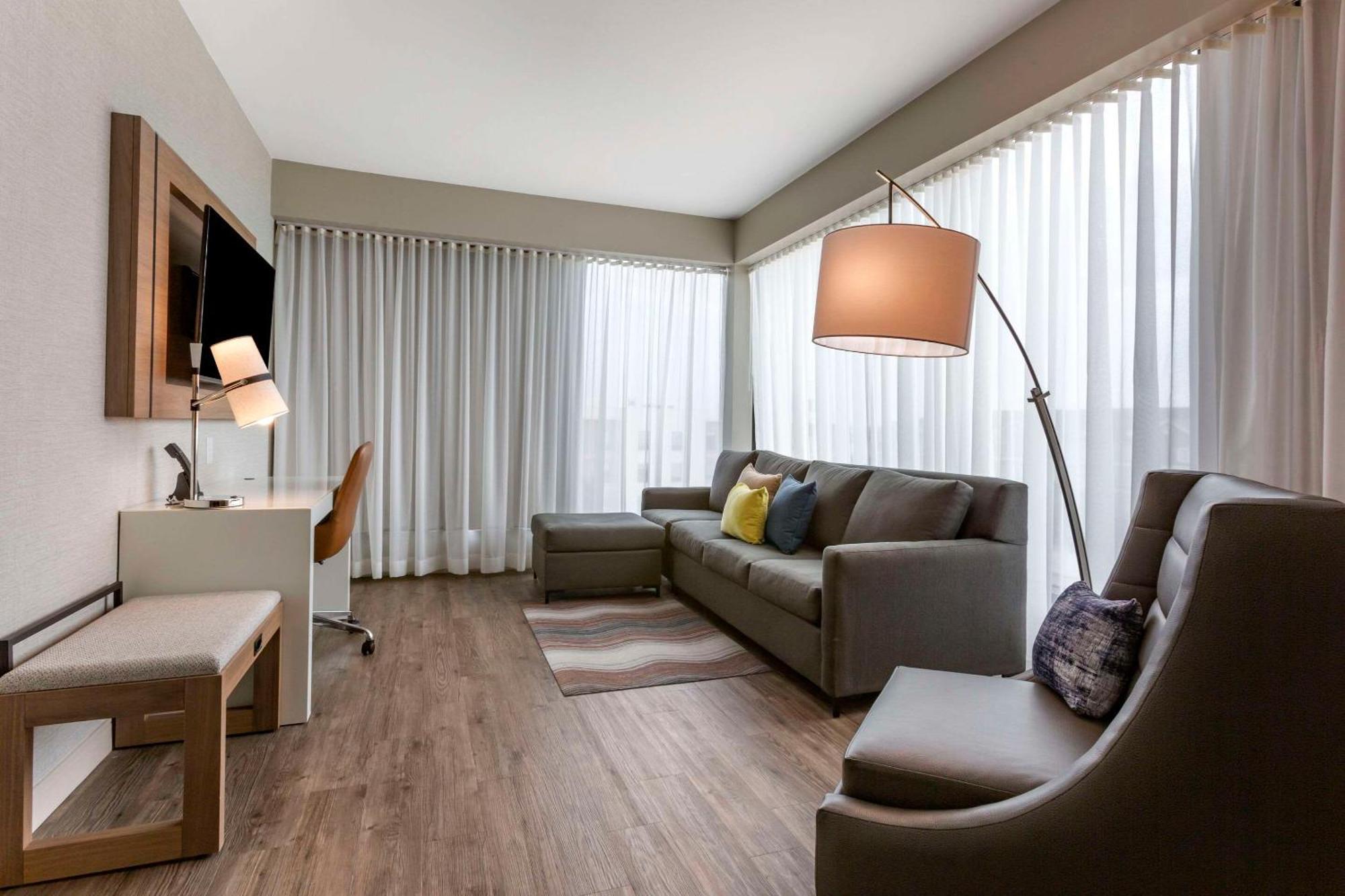 Cambria Hotel Austin Airport Extérieur photo