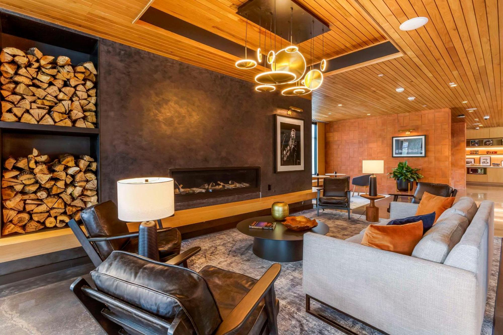 Cambria Hotel Austin Airport Extérieur photo